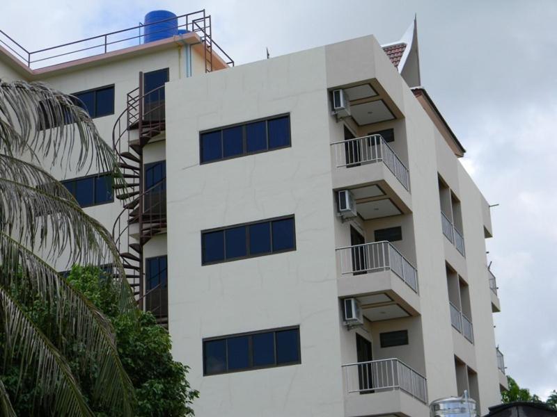 G&B Guesthouse Patong Dış mekan fotoğraf