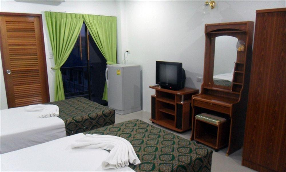 G&B Guesthouse Patong Dış mekan fotoğraf