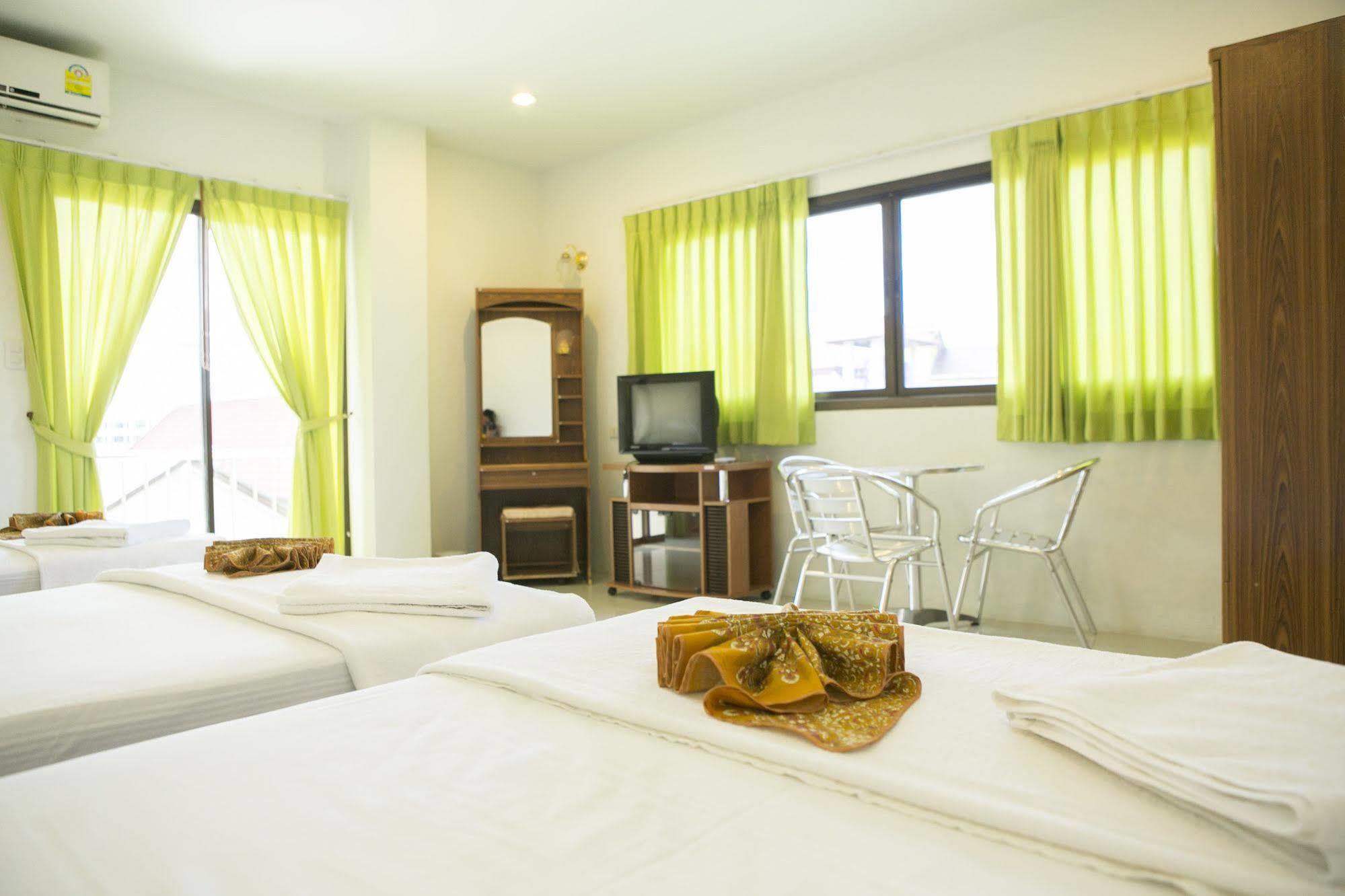 G&B Guesthouse Patong Dış mekan fotoğraf